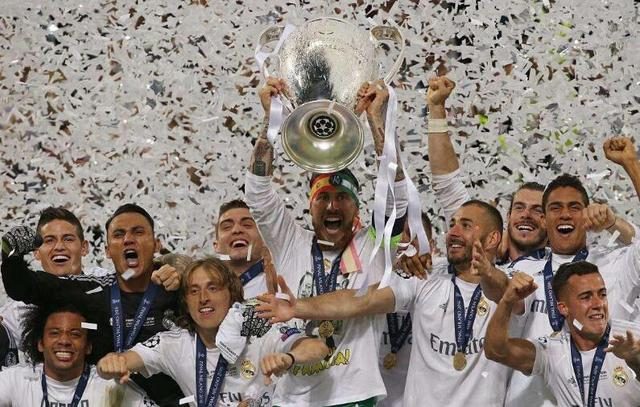 臻品果园水果超市标示设计欣赏